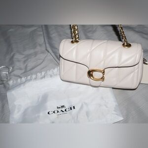 Coach Quilted Tabby 26  Cream Shoulder Bag with Gold Chain